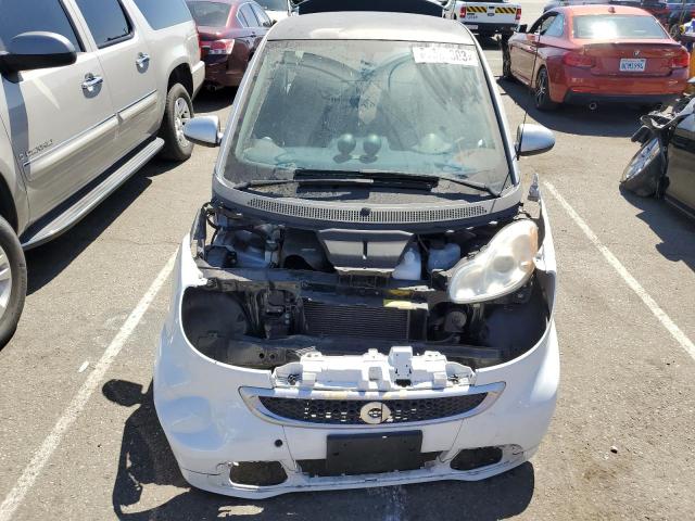 Photo 4 VIN: WMEEJ9AA0FK833097 - SMART FORTWO ELECTRIC 