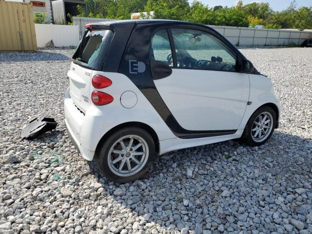 Photo 2 VIN: WMEEJ9AA1EK773555 - SMART FORTWO 