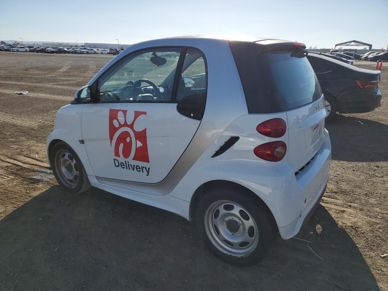 Photo 1 VIN: WMEEJ9AA1FK827793 - SMART FORTWO 