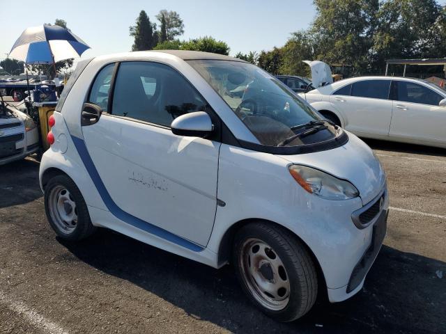 Photo 3 VIN: WMEEJ9AA1FK838812 - SMART FORTWO 