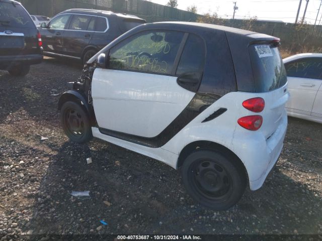 Photo 2 VIN: WMEEJ9AA1FK839006 - SMART FORTWO ELECTRIC DRIVE 