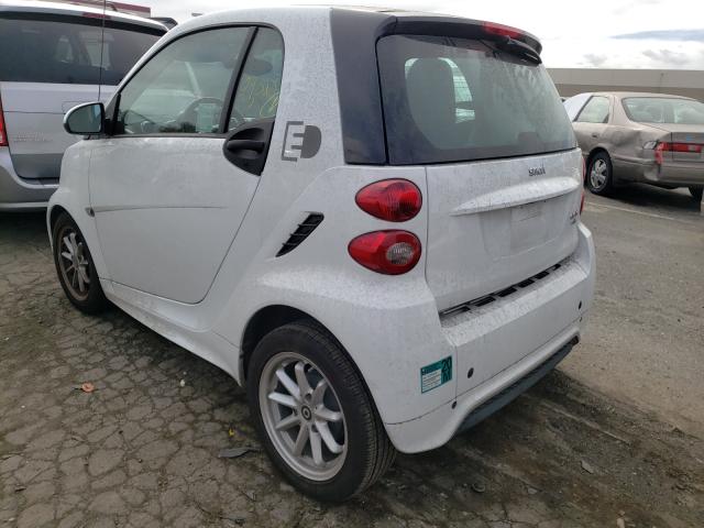 Photo 2 VIN: WMEEJ9AA4FK828579 - SMART FORTWO 