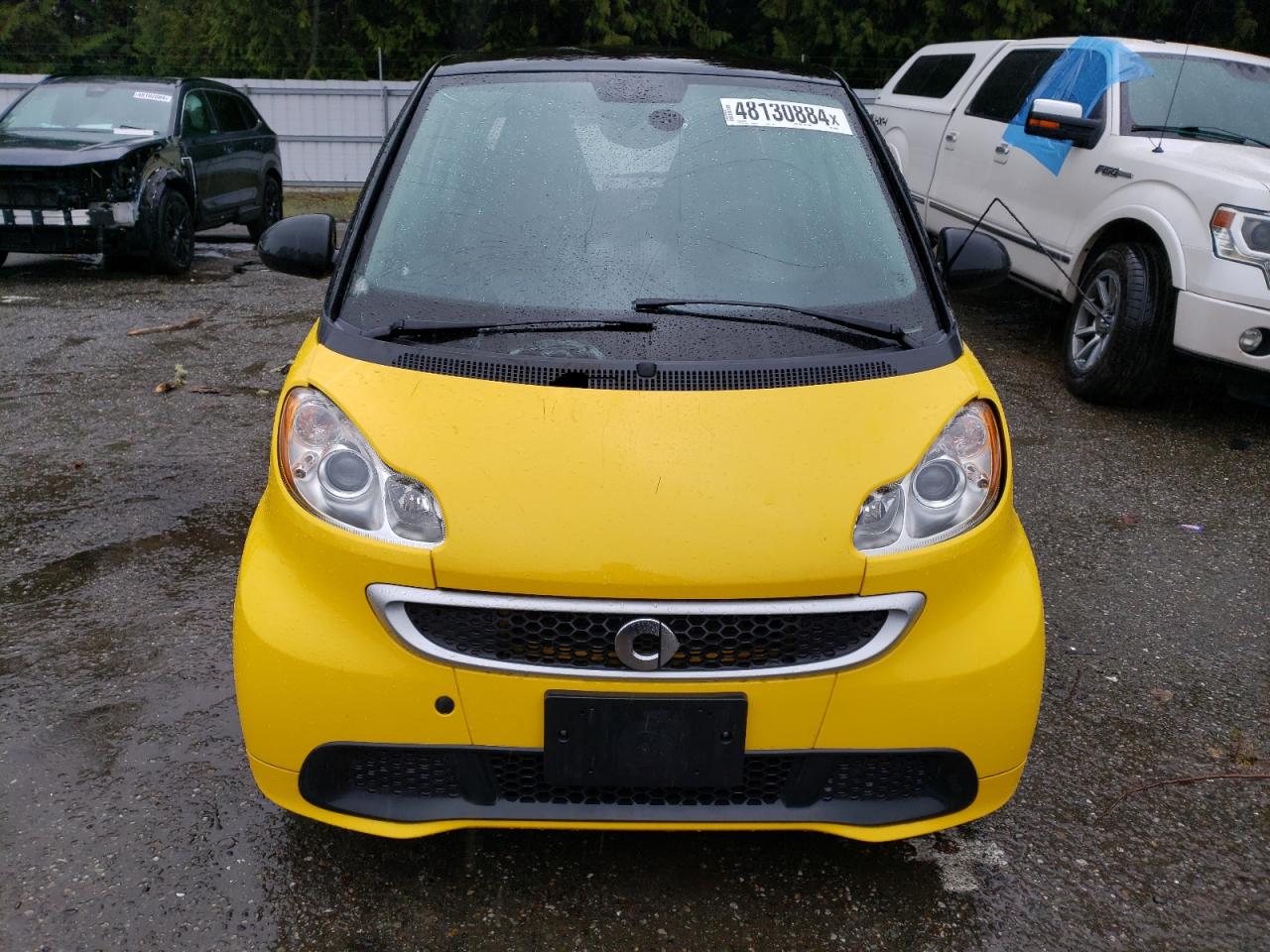 Photo 4 VIN: WMEEJ9AA4FK829831 - SMART FORTWO 