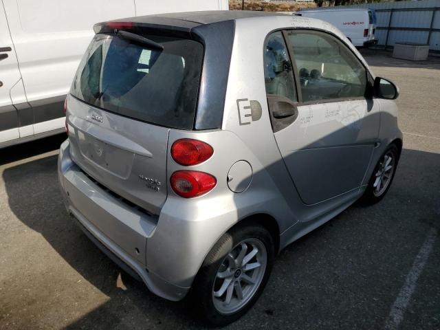 Photo 2 VIN: WMEEJ9AA5GK844503 - SMART FORTWO 