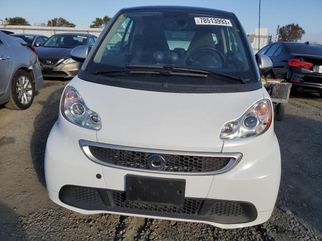 Photo 4 VIN: WMEEJ9AA6DK708683 - SMART FORTWO 