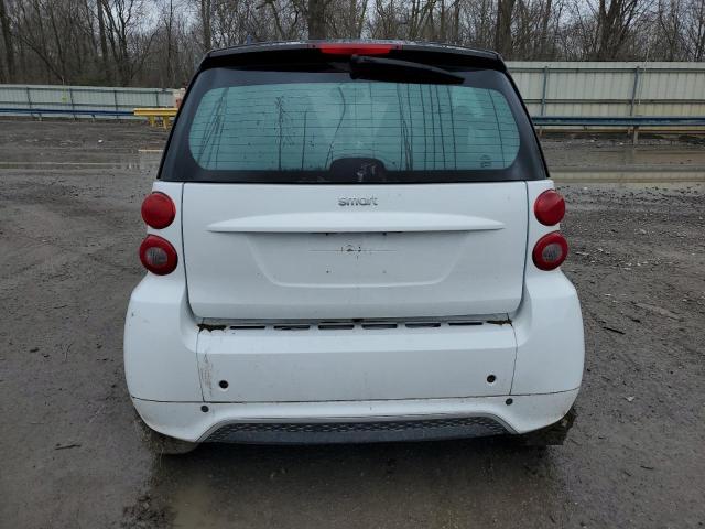 Photo 5 VIN: WMEEJ9AA7EK740995 - SMART FORTWO 