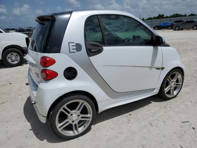 Photo 2 VIN: WMEEJ9AA8DK709656 - SMART FORTWO 