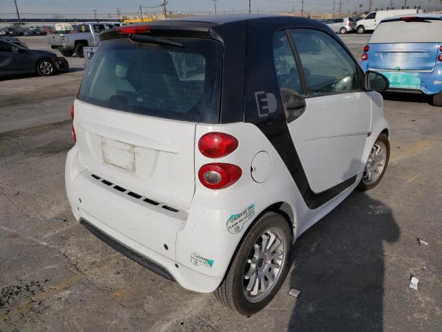 Photo 3 VIN: WMEEJ9AA9EK736706 - SMART FORTWO 