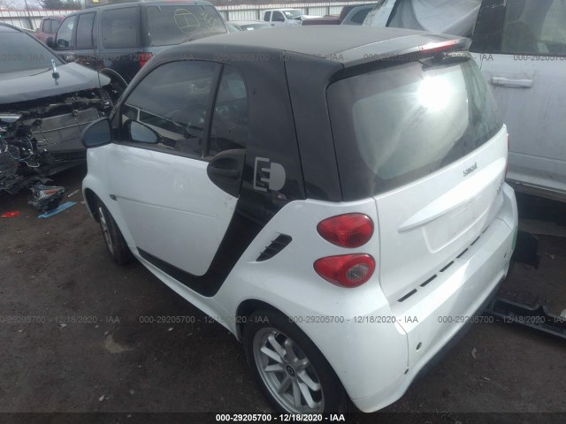 Photo 2 VIN: WMEEJ9AA9FK836239 - SMART FORTWO ELECTRIC DRIVE 