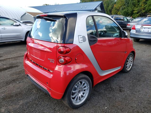 Photo 3 VIN: WMEEJ9AAXEK730588 - SMART FORTWO 