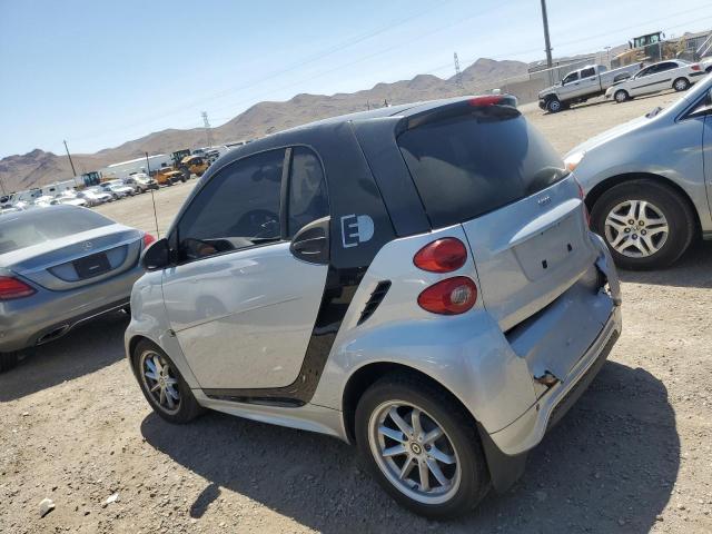 Photo 1 VIN: WMEEJ9AAXGK842844 - SMART FORTWO 