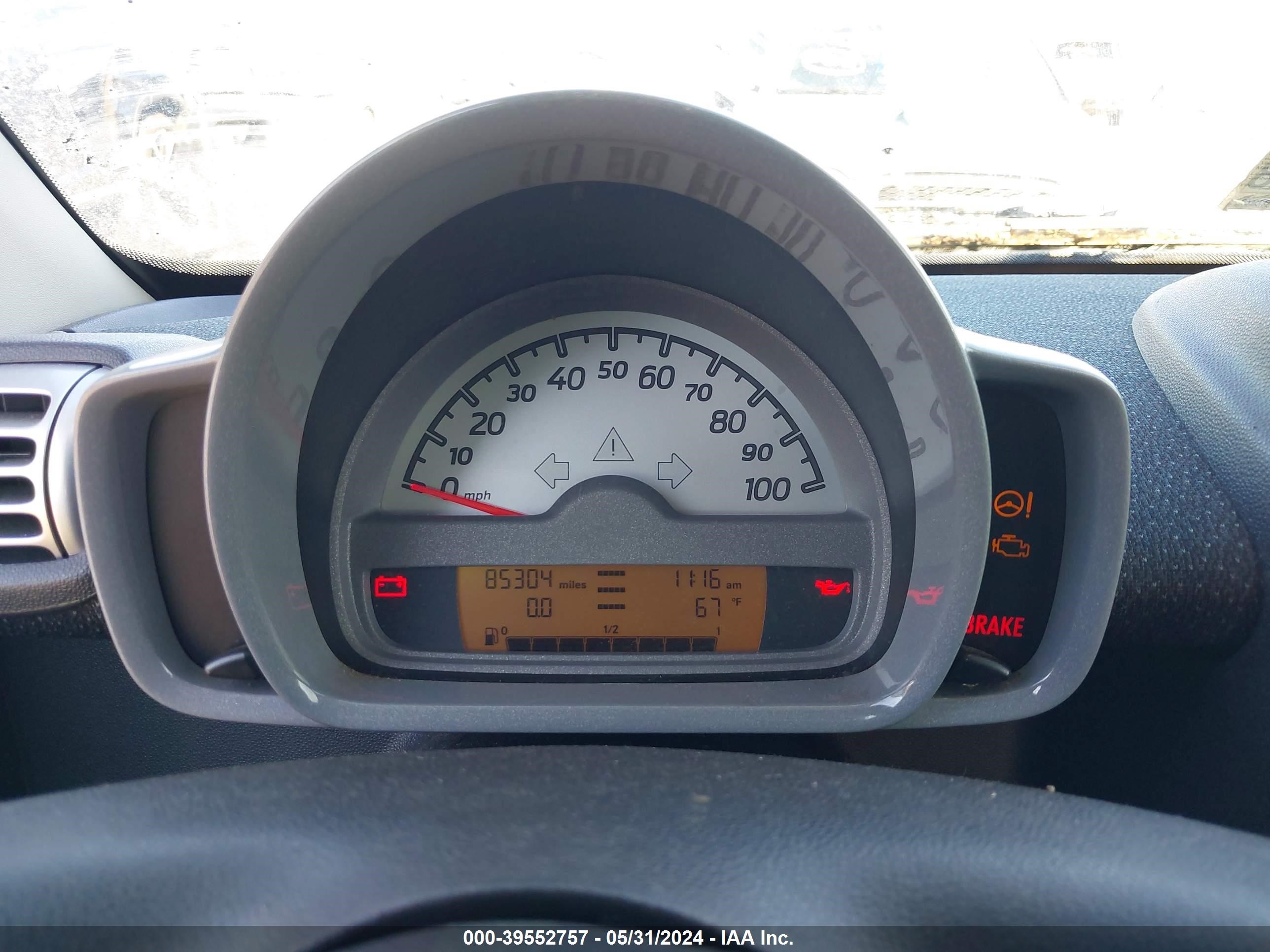 Photo 6 VIN: WMEEK31X29K232731 - SMART FORTWO 