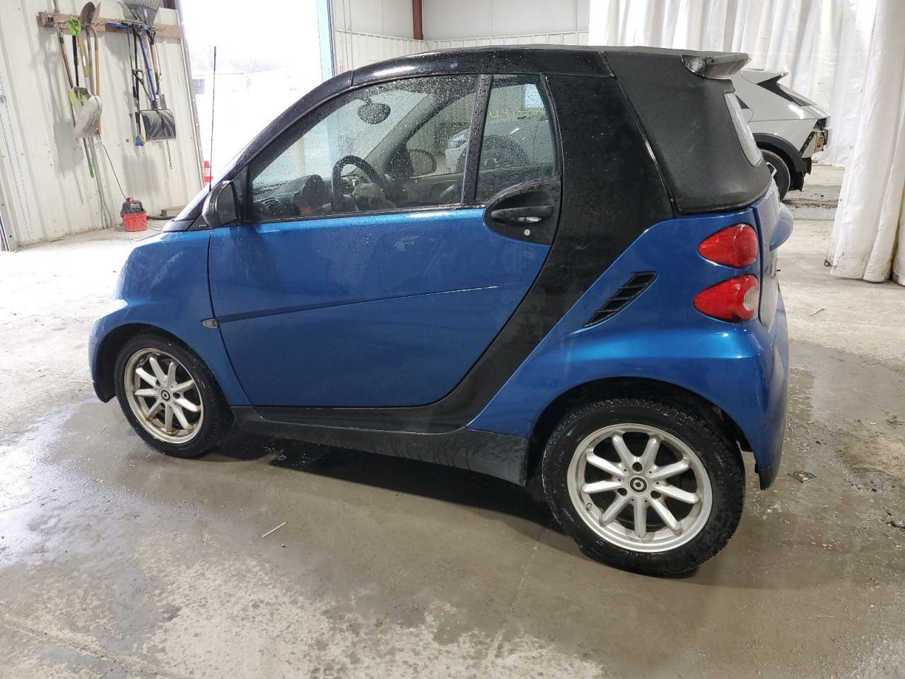 Photo 1 VIN: WMEEK31X48K205626 - SMART FORTWO 