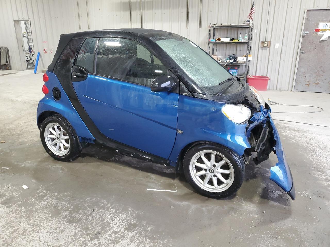 Photo 3 VIN: WMEEK31X48K205626 - SMART FORTWO 