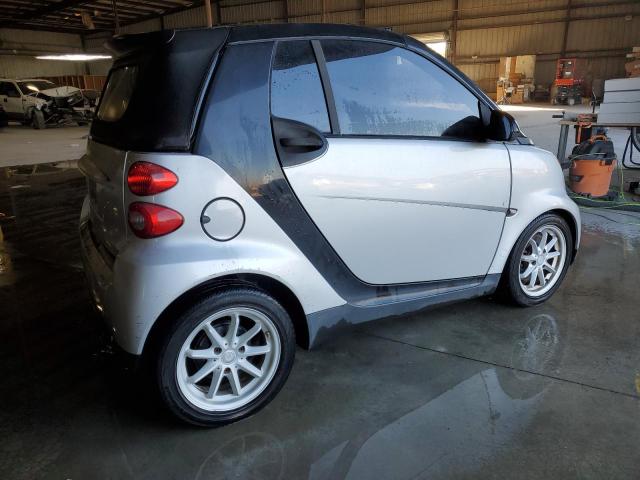 Photo 2 VIN: WMEEK31X58K106619 - SMART FORTWO PAS 