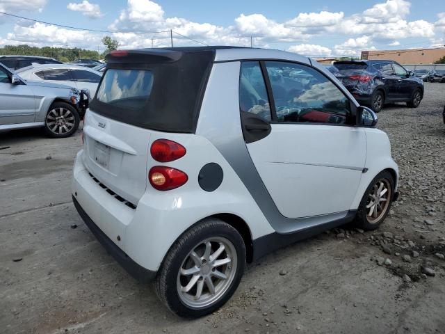 Photo 2 VIN: WMEEK31X69K212370 - SMART FORTWO PAS 