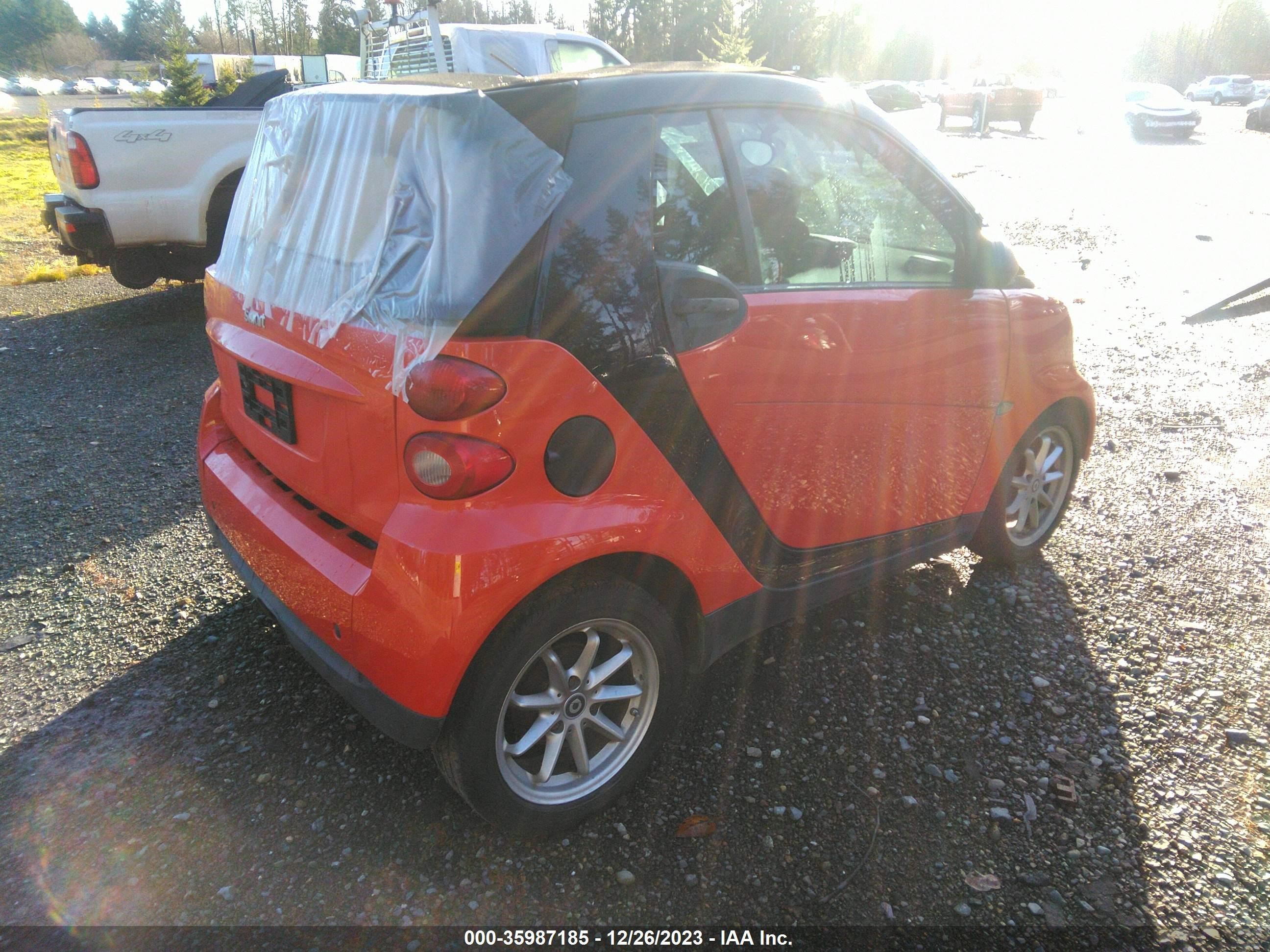 Photo 3 VIN: WMEEK31X78K121932 - SMART FORTWO 