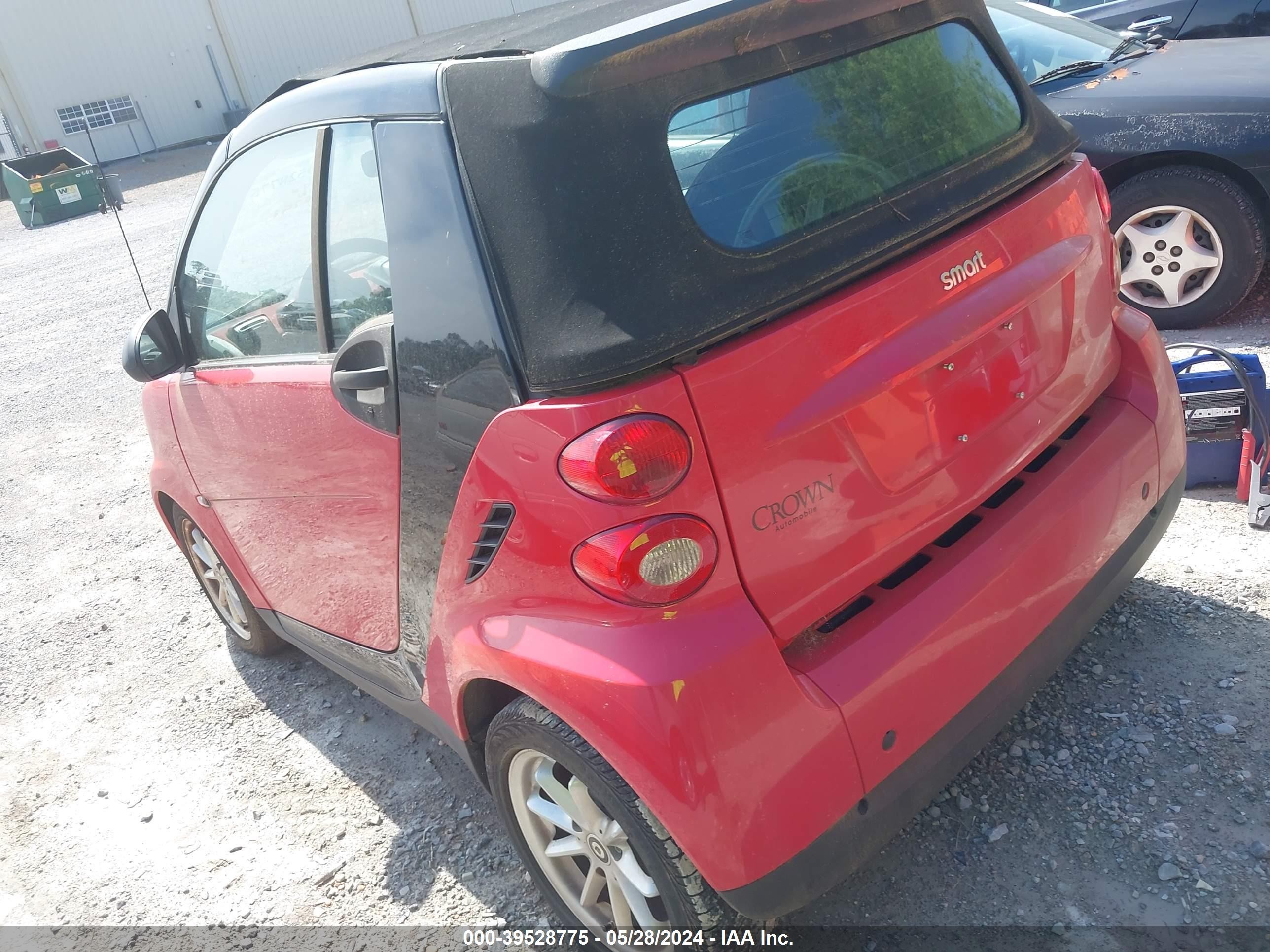 Photo 2 VIN: WMEEK31X89K241093 - SMART FORTWO 