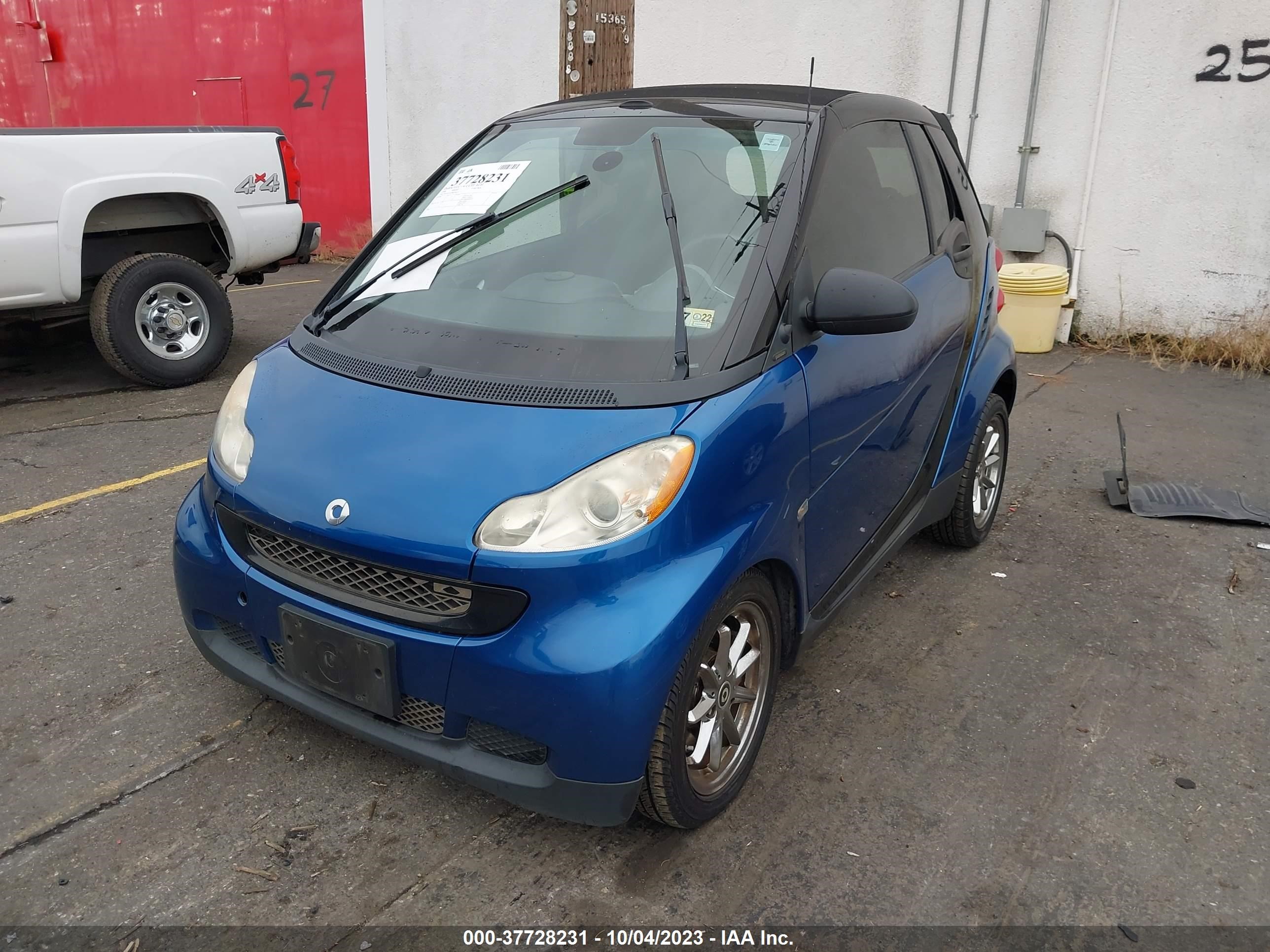 Photo 1 VIN: WMEEK31X98K184627 - SMART FORTWO 