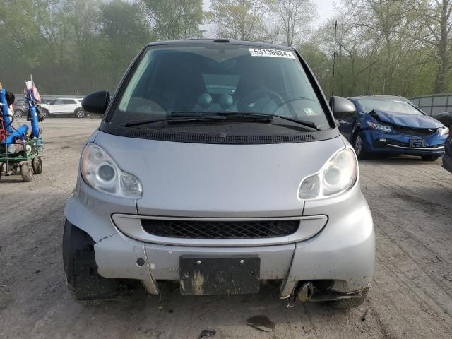 Photo 4 VIN: WMEEK31XX9K215739 - SMART FORTWO 