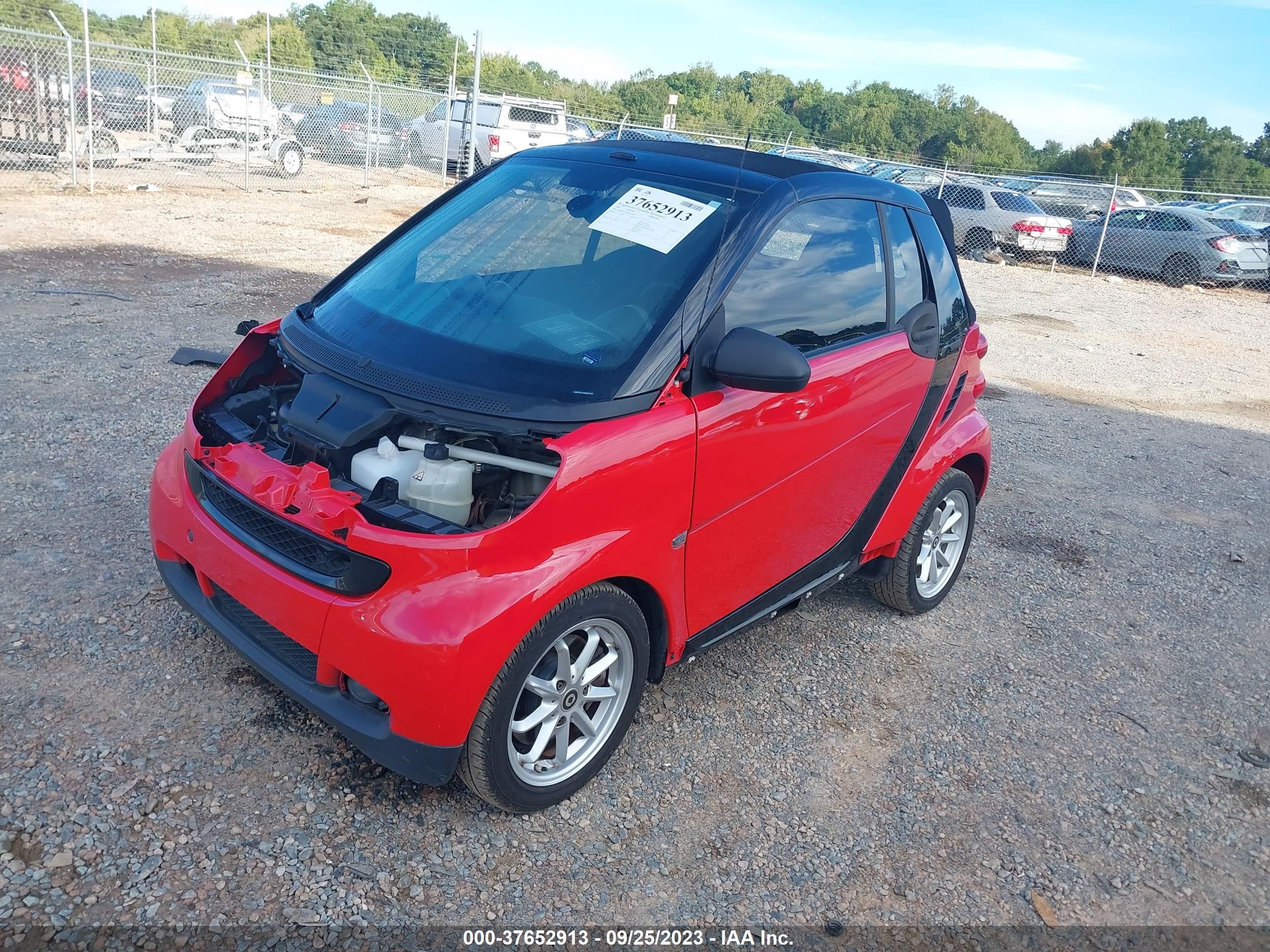 Photo 1 VIN: WMEEK31XX9K257120 - SMART FORTWO 