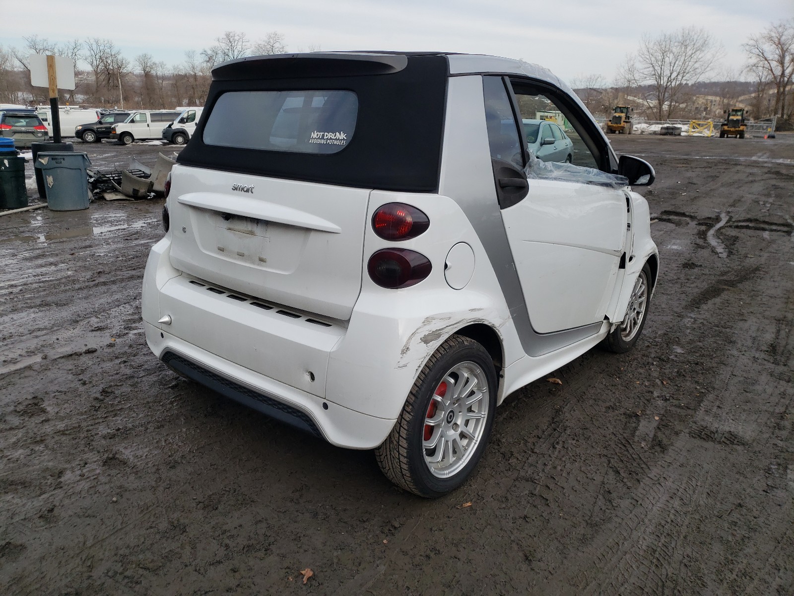 Photo 3 VIN: WMEEK3BA4DK641820 - SMART FORTWO PAS 