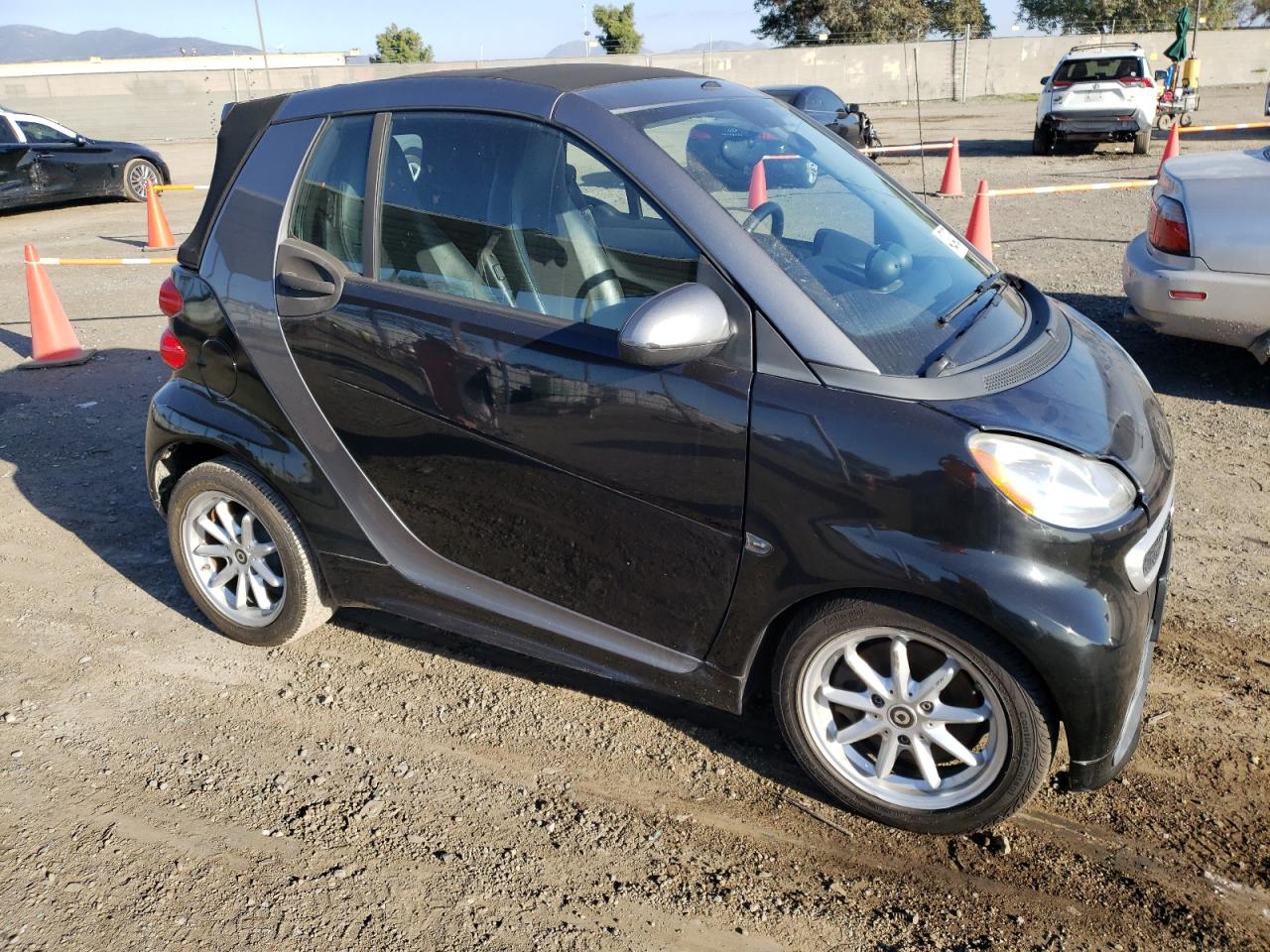 Photo 3 VIN: WMEEK3BA8FK825628 - SMART FORTWO 