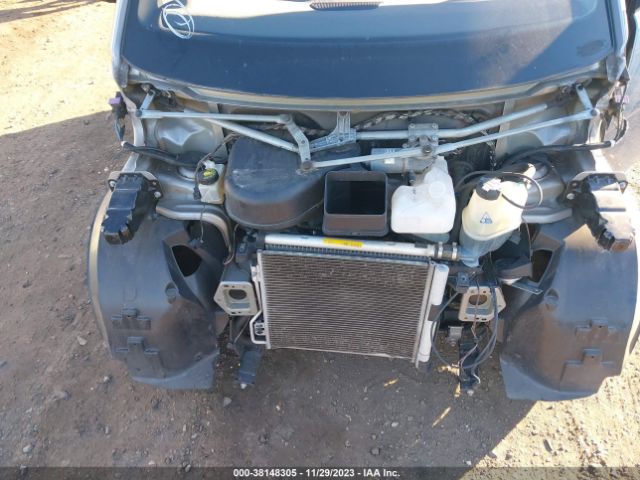 Photo 5 VIN: WMEFJ3BA1BK437430 - SMART FORTWO 