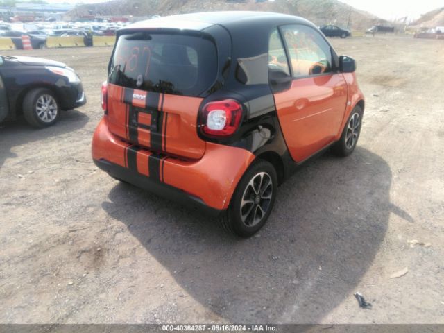 Photo 3 VIN: WMEFJ5DA0GK045446 - SMART FORTWO 