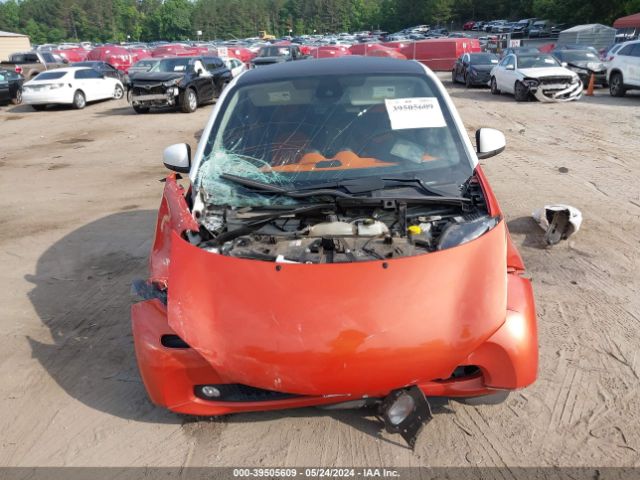 Photo 5 VIN: WMEFJ5DA0GK062473 - SMART FORTWO 