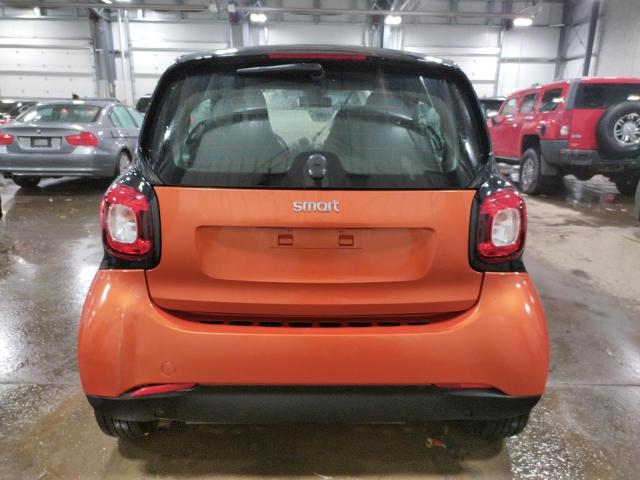 Photo 5 VIN: WMEFJ5DA0GK072002 - SMART FORTWO 