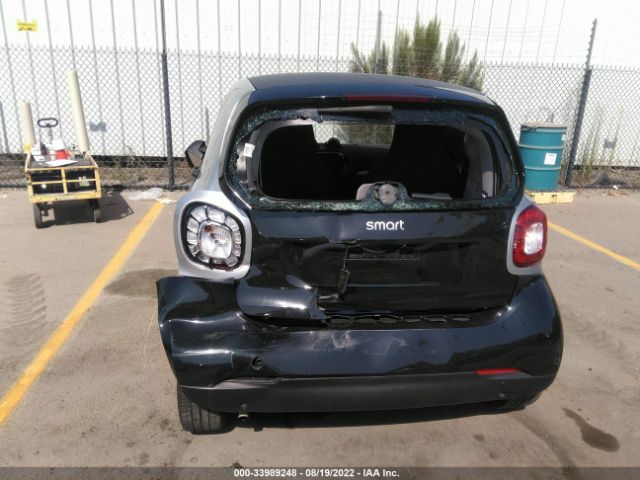 Photo 5 VIN: WMEFJ5DA0GK074221 - SMART FORTWO 