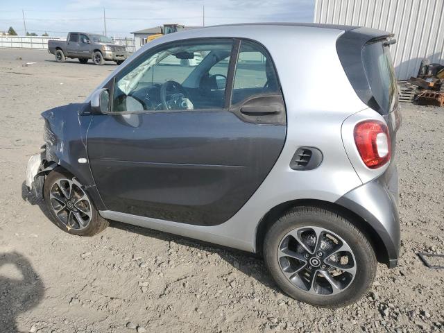 Photo 1 VIN: WMEFJ5DA1GK064460 - SMART FORTWO 