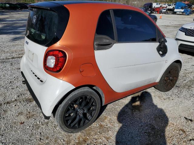 Photo 2 VIN: WMEFJ5DA1GK076477 - SMART FORTWO 