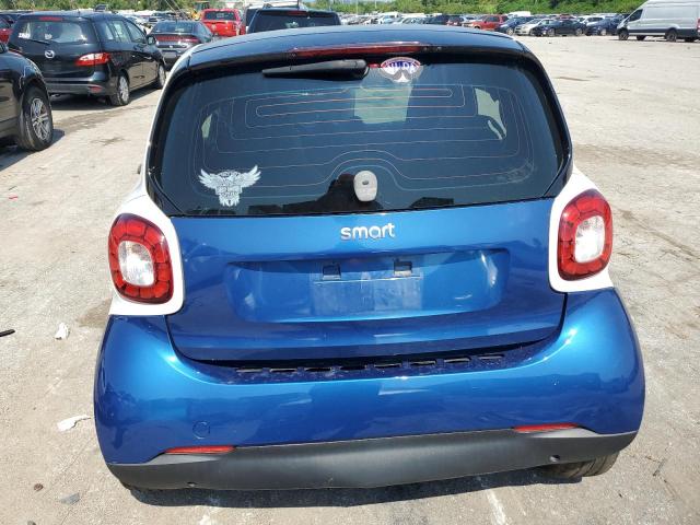 Photo 5 VIN: WMEFJ5DA1GK076818 - SMART FORTWO 