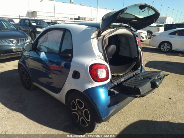 Photo 2 VIN: WMEFJ5DA2GK045318 - SMART FORTWO 