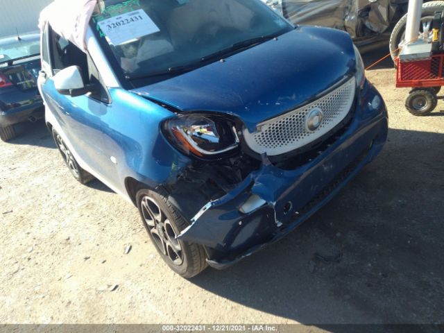 Photo 5 VIN: WMEFJ5DA2GK045318 - SMART FORTWO 