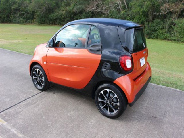 Photo 5 VIN: WMEFJ5DA2GK050292 - SMART FORTWO 