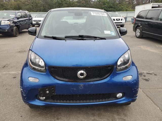 Photo 4 VIN: WMEFJ5DA2GK055637 - SMART FORTWO 