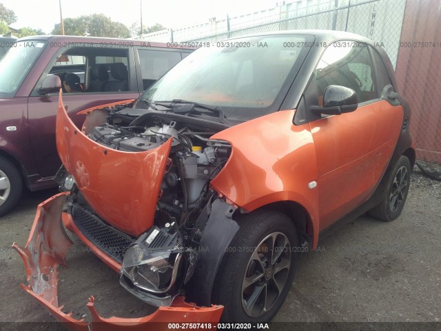 Photo 1 VIN: WMEFJ5DA2GK077332 - SMART FORTWO 