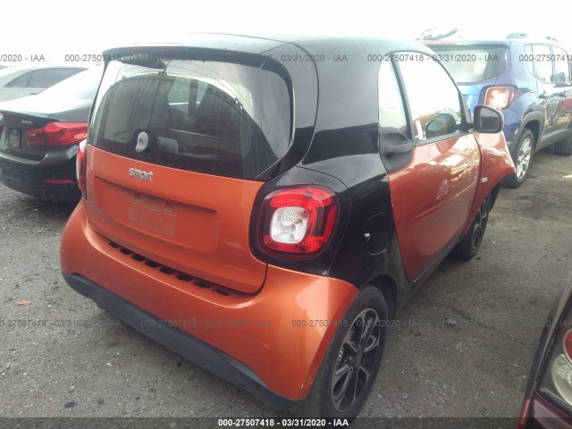 Photo 3 VIN: WMEFJ5DA2GK077332 - SMART FORTWO 