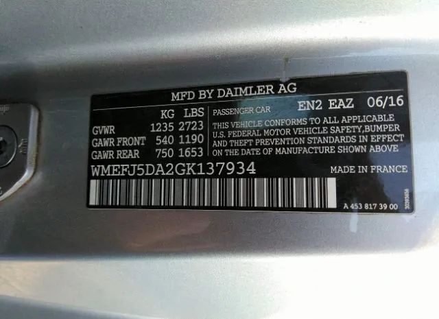 Photo 8 VIN: WMEFJ5DA2GK137934 - SMART FORTWO 