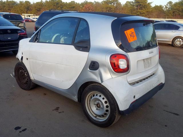 Photo 2 VIN: WMEFJ5DA2HK169316 - SMART FORTWO 