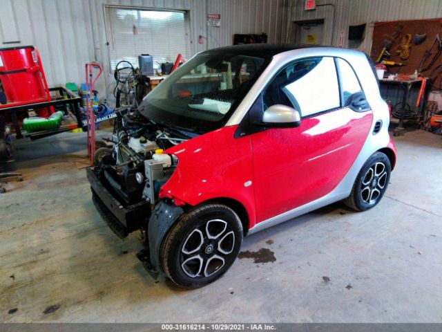 Photo 1 VIN: WMEFJ5DA2HK218515 - SMART FORTWO 