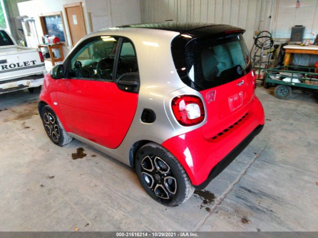 Photo 2 VIN: WMEFJ5DA2HK218515 - SMART FORTWO 