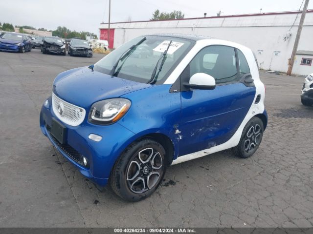 Photo 1 VIN: WMEFJ5DA3GK059826 - SMART FORTWO 