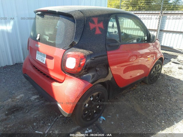 Photo 3 VIN: WMEFJ5DA3GK075461 - SMART FORTWO 