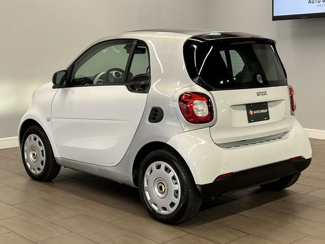 Photo 9 VIN: WMEFJ5DA3GK125209 - SMART FORTWO 