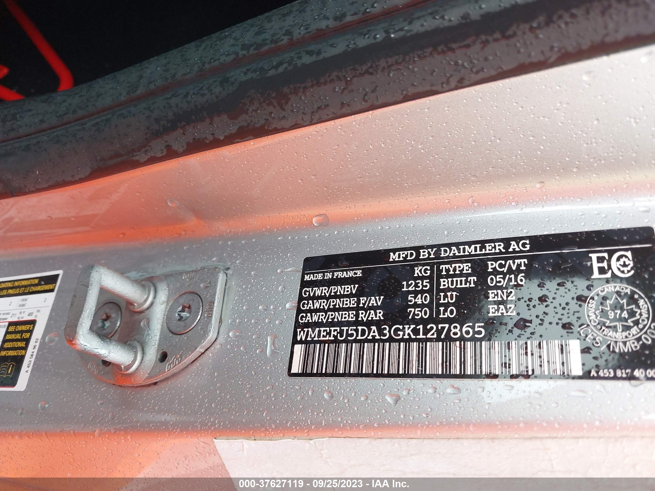 Photo 8 VIN: WMEFJ5DA3GK127865 - SMART FORTWO 