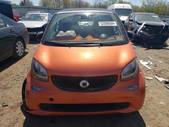 Photo 4 VIN: WMEFJ5DA4GK079924 - SMART FORTWO 